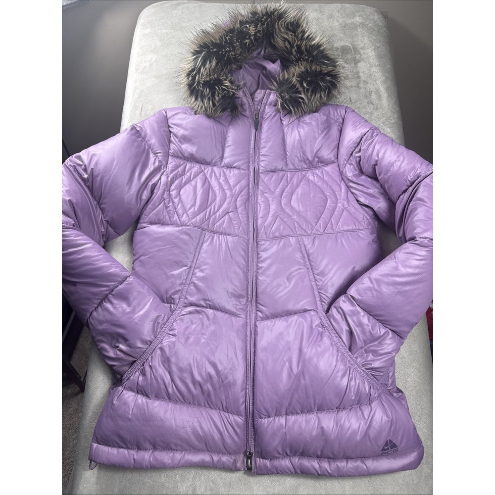 Nike ACG Down Jacket Women's S Purple Puffer Goose Down 550 Removableโ Fur Hood